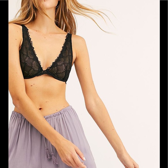 NWT FREE PEOPLE Lace Plunge Underwire Bra 32B - Picture 3 of 6